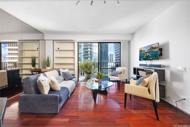 Beach Condo For Sale in Honolulu, Hawaii