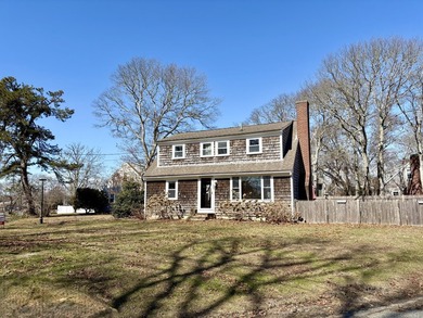Beach Home For Sale in Hyannis, Massachusetts