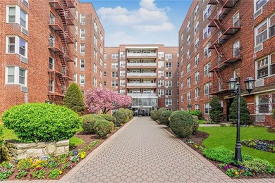 Beach Home For Sale in Brooklyn, New York