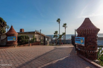 Beach Condo For Sale in Malibu, California