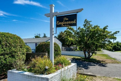 Beach Condo Sale Pending in West Yarmouth, Massachusetts