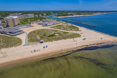 Beach Condo For Sale in West Harwich, Massachusetts