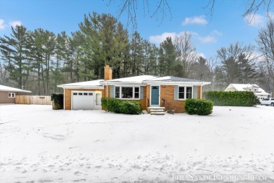 Beach Home For Sale in Grand Haven, Michigan