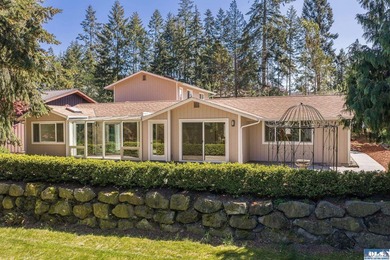 Beach Home For Sale in Sequim, Washington