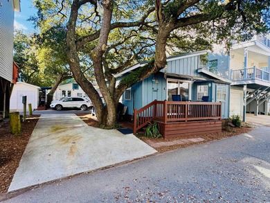 Beach Home For Sale in Myrtle Beach, South Carolina