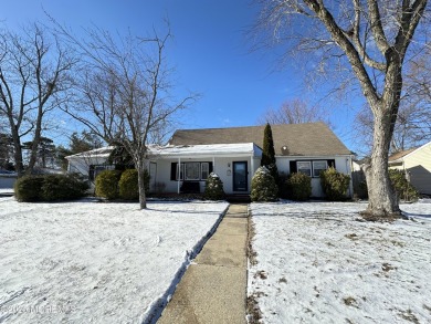 Beach Home For Sale in Brick, New Jersey