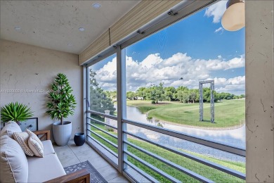 Beach Condo For Sale in Tamarac, Florida