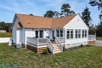 Beach Home For Sale in Reedville, Virginia