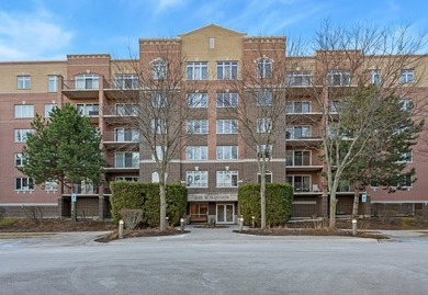 Beach Condo For Sale in Skokie, Illinois
