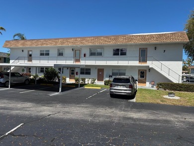 Beach Condo For Sale in Stuart, Florida