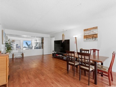 Beach Condo For Sale in Honolulu, Hawaii