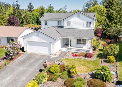 Beach Home For Sale in Sequim, Washington