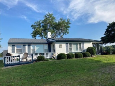 Beach Home Sale Pending in Reedville, Virginia