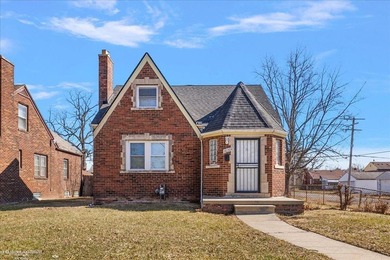 Beach Home For Sale in Detroit, Michigan