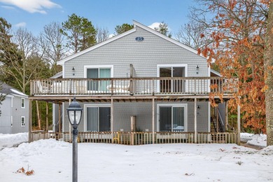 Beach Condo For Sale in Mashpee, Massachusetts