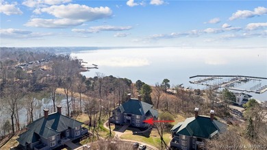 Beach Condo For Sale in Williamsburg, Virginia