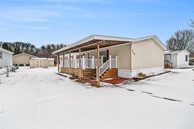 Beach Home Active Under Contract in Ludington, Michigan