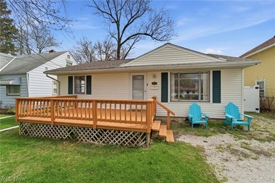 Beach Home Active Under Contract in Ashtabula, Ohio