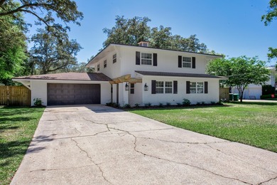 Beach Home Sale Pending in Shalimar, Florida
