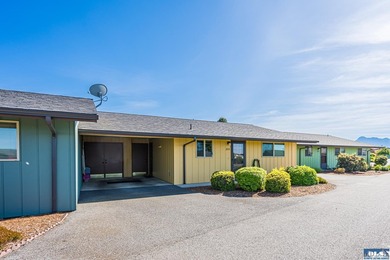 Beach Condo For Sale in Sequim, Washington