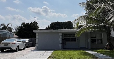 Beach Home Active Under Contract in West Palm Beach, Florida