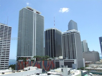 Beach Condo For Sale in Miami, Florida