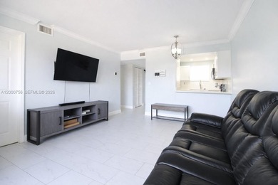 Beach Condo For Sale in Miami, Florida