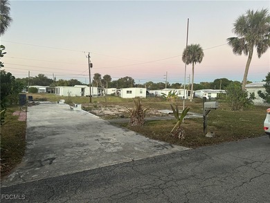 Beach Lot For Sale in North Fort Myers, Florida