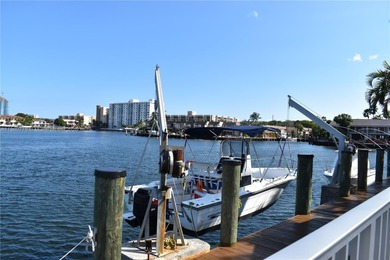 Beach Condo For Sale in North Miami Beach, Florida