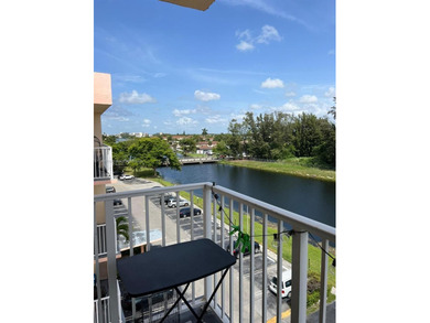 Beach Condo For Sale in North Miami Beach, Florida