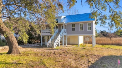 Beach Home For Sale in Georgetown, South Carolina