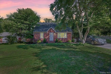 Beach Home Sale Pending in East Patchogue, New York