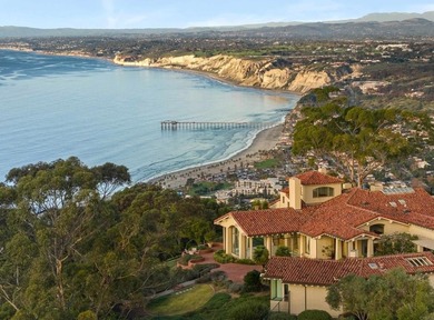 Beach Home For Sale in La Jolla, California