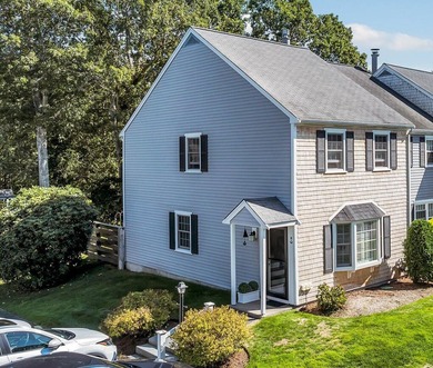 Beach Condo For Sale in West Yarmouth, Massachusetts