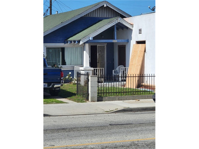 Beach Home For Sale in Long Beach, California