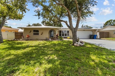 Beach Home Sale Pending in Bradenton, Florida