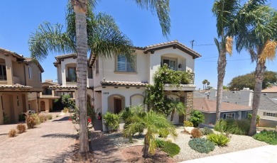 Beach Townhome/Townhouse Sale Pending in Redondo Beach, California