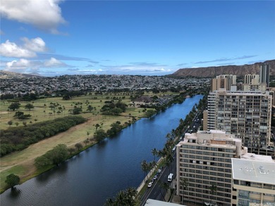 Beach Condo For Sale in Honolulu, Hawaii