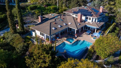 Beach Home For Sale in Encinitas, California