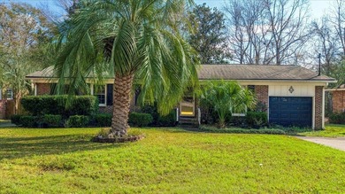 Beach Home For Sale in Hanahan, South Carolina