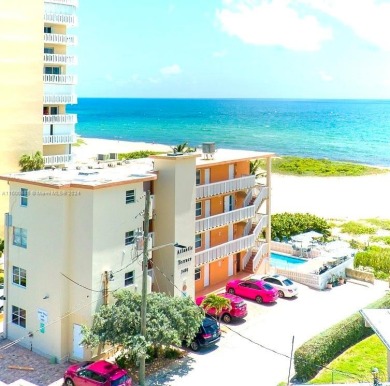 Beach Townhome/Townhouse Sale Pending in Pompano Beach, Florida