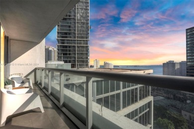 Beach Condo For Sale in Miami, Florida