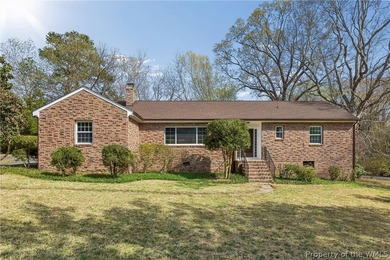 Beach Home For Sale in Williamsburg, Virginia