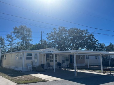 Beach Home For Sale in Holiday, Florida