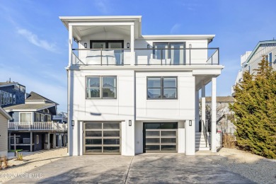 Beach Home Sale Pending in Harvey Cedars, New Jersey