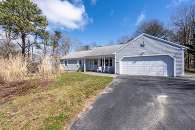 Beach Home For Sale in South Dennis, Massachusetts