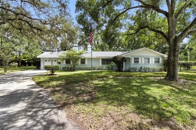 Beach Home For Sale in Tampa, Florida
