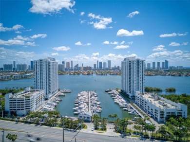 Beach Condo For Sale in North Miami Beach, Florida
