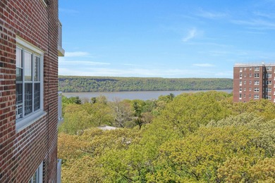 Beach Apartment For Sale in Bronx, New York