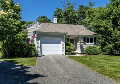 Beach Condo For Sale in Mashpee, Massachusetts